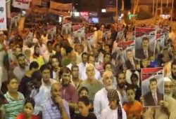 وقفة حاشدة لرافضي الانقلاب العسكري الدموي بالعريش (فيديو)