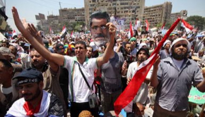 شلل مروري في رمسيس بسبب كثرة الحشود المؤيدة للشرعية