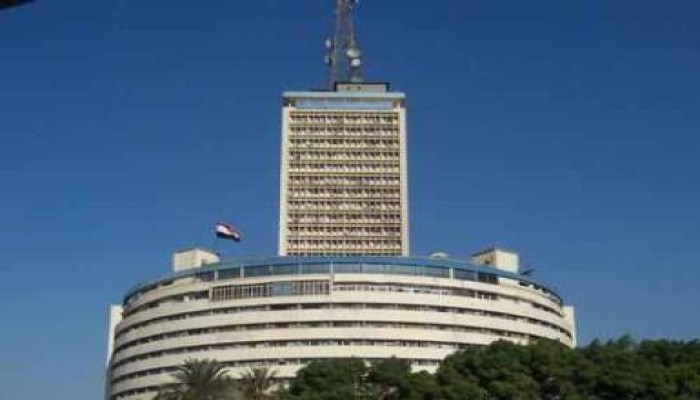 أعتصام للعاملين بقنوات النيل بسبب تخفيض اجورهم الى النصف