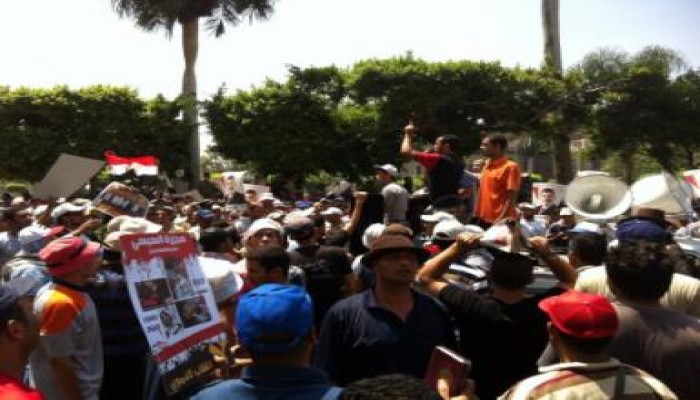 بالصور مظاهرات حاشدة رفضا للانقلاب أمام ديوان عام محافظة القاهرة