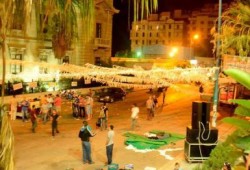 اسكندرية الصمود .. رغم إرهاب السيسي .. تجهيز ساحة القائد إبراهيم لأداء صلاة العيد (صور)