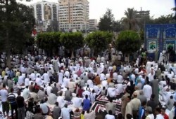 إمام العيد بالإسماعيلية مصر فصيلة دمها إسلامية