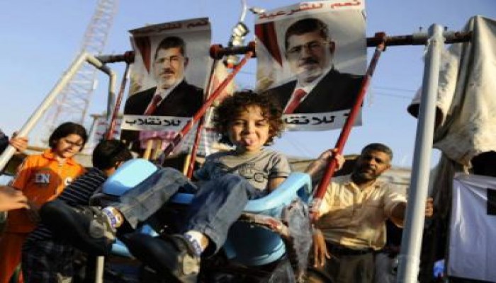 أجواء العيد "بهحة وفرحة" تعم ميادين الثورة - لن ترهبونا (صور)