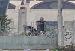 بالصور قناصة الداخلية شاركت في مذبحة المنصة " مطلوب للمحاكمة الثورية "