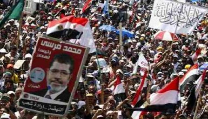 مسيرات المهندسين : أمام "اليوم السابع": يا إعلام يا كداب.. شعب مصر مش إرهاب