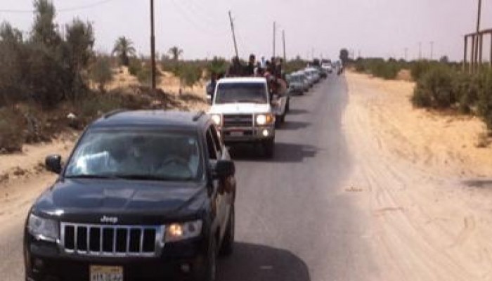 هتافات منددة بالكيان الصهيوني والسيسي في جنازة شهداء سيناء