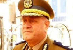 بالفيديو شرفاء المنيا يفضحون مدير الأمن الانقلابي  في الشارع ويطالبون بعودة الرئيس مرسي