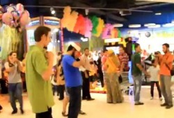 عرض في كارفور المعادي - عفاريت ضد الانقلاب