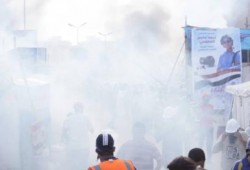 صور هجوم كلاب السيسي على رابعة العدوية