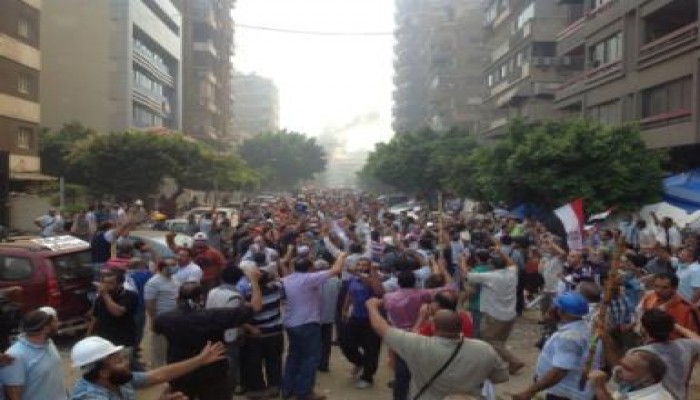 مسيرة من آلاف المتظاهرين من مدينة نصر تصل لرابعة العدوية