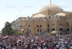 مسيرات حاشدة تتوافد على مسجد الحصري في 6 أكتوبر