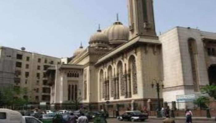 الفاجر السيسي يواصل مسيرة الفاجر بشار ويضرب المآذن بالنار