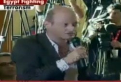 بالفيديو .. مراسل "ليموند" الفرنسية يكذب المجرمين الانقلابيين