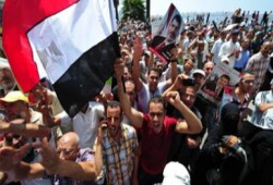 مظاهرات حاشدة أمام مسجد خاتم المرسلين بالجيزة،