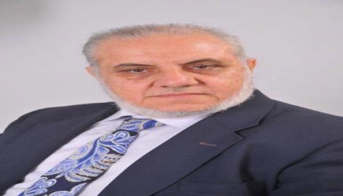 دموع د/ محمد عباس !