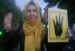 "زي رابعة".. حملة للنزول بالملابس السوداء والصفراء كرمز للصمود