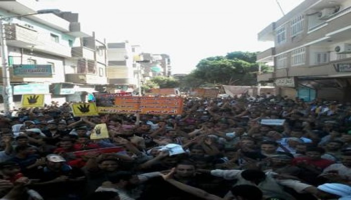 100 الف متظاهر بمركز ديرمواس بالمنيا في جمعة الحسم (فيديو)