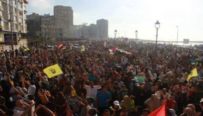 شاهد أقوى ألبوم مصور لمليونية “جمعة الحسم”