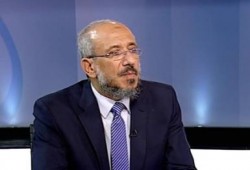 القدوسي: الجيش الفرنسي المحتل عامل الاطفال افضل من جيش السيسي (فيديو)