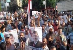 مسيرتان حاشدتان من مسجدي عمر بن الخطاب والصحابة بالإسماعيلية