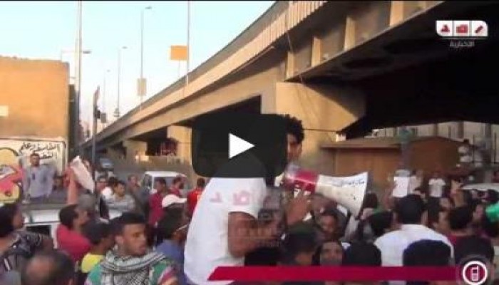 شاهد رد فعل المتظاهرين لحظة المرور بالشارع المؤدى لميدان النهضة بمسيرة الهرم