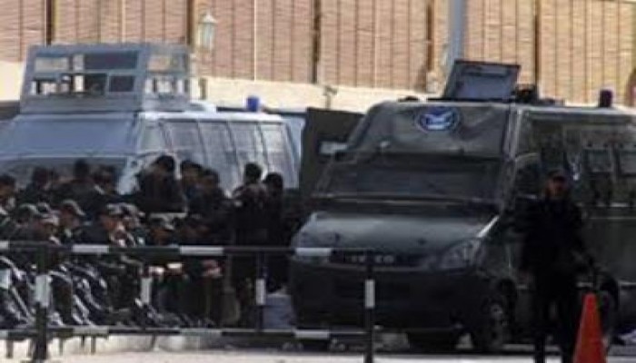 أمن الانقلاب ينتهك الحرم الجامعي بأسيوط ويفض وقفة لطلاب ضد الانقلاب