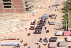 في طنطا: موكب شرطة الانقلاب في حراسة البلطجية (صور)