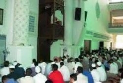 لأول مرة في تاريخ مصر : اعتقال إمام مسجد من على المنبر !