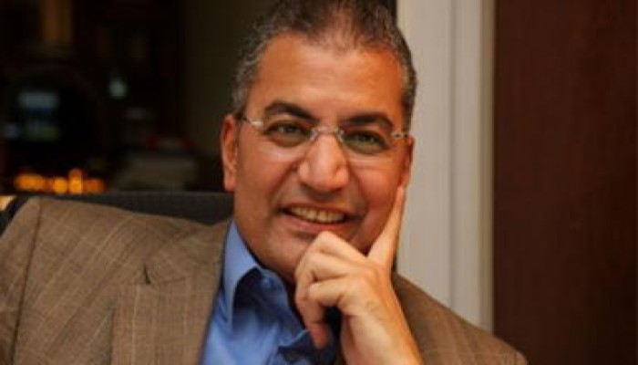نقل الفارس عصام سلطان الى سجن العقرب