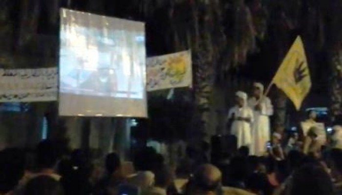 وقفة وعرض سينمائي ببرج العرب بالاسكندرية لرفض الانقلاب العسكري (فيديو)