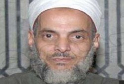 زوجة إمام مسجد الفتح: فصلوه وقطعوا راتبه وحلقوا لحيته في محبسه