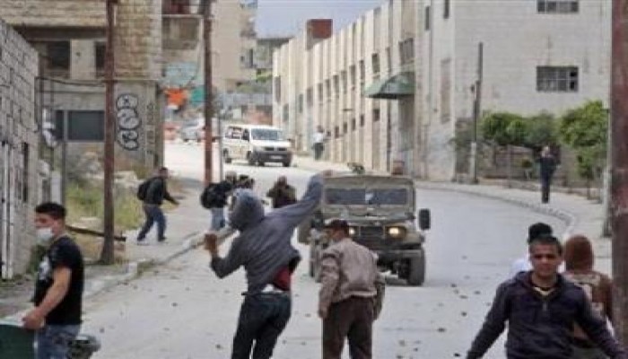 إصابة 34 طالبا إثر إطلاق الشرطة الإسرائيلية قنابل الغاز بجامعة القدس