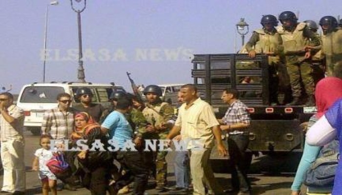 صورة وتعليق لاعتقال احد الطلاب  امام مبني جامعه الإسكندرية