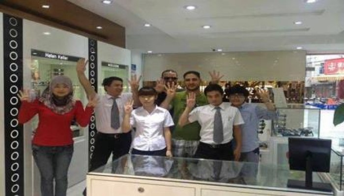 الصين تؤيد الشرعية وترفض الانقلاب