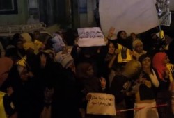 مسيرة ليلية حاشدة بالسويس في ذكرى مجزرة فض رابعة (فيديو)