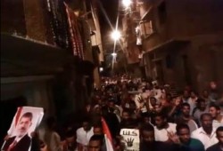 مسيرة ليلية حاشدة بقنا رفضا للانقلاب العسكري (فيديو)