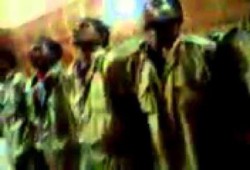 نشطاء يتداولون فيديو يقال انه مشهد تعذيب جنود رفضوا التعامل القمعي مع معارضي الانقلاب +18