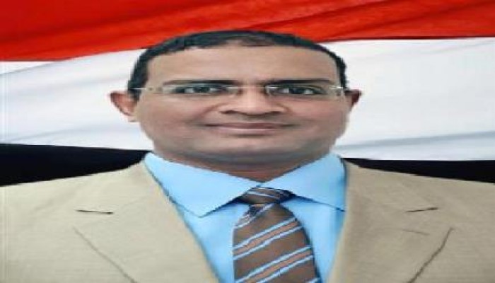 "صحفيون ضد الانقلاب" تطالب بتجميد عضوية بكري وملاحقته قضائيا لمخالفته مواثيق المهنة