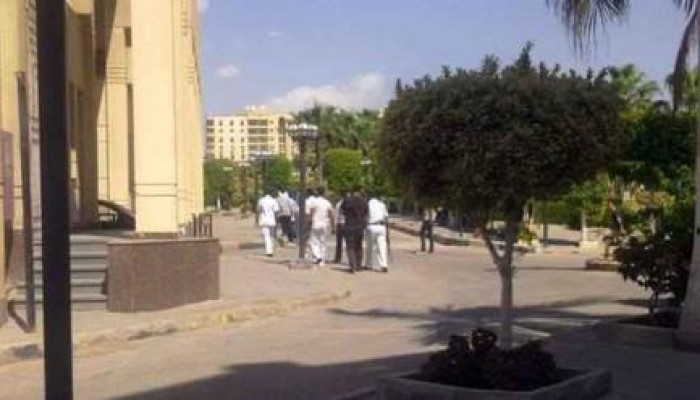 قوات الانقلابيين تقتحم مجمع للمعاهد العليا الخاصة بأكتوبر