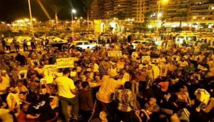 أحرار بورسعيد ليلًا يتظاهرون لإسقاط الانقلاب العسكري (صور)