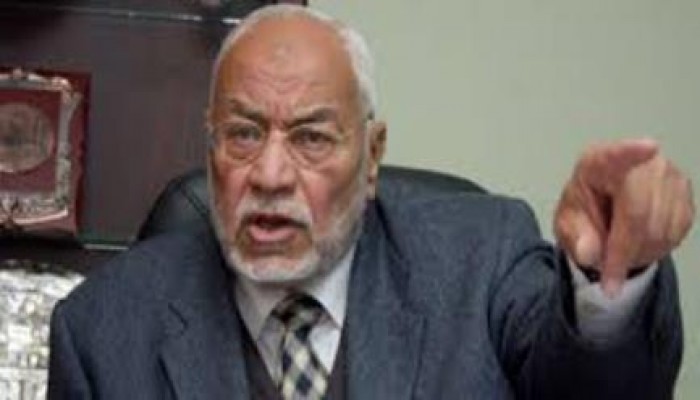 وكالة أنباء الشرق الأوسط:نقل "عاكف "المرشد العام السابق للاخوان لمستشفي المعادي