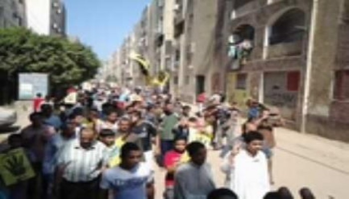 عشرات الآلاف ينتفضون ضد الانقلاب في بني سويف (مباشر)