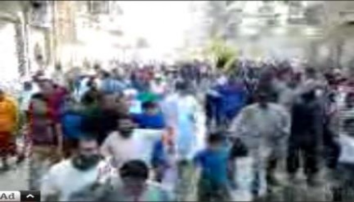 "العريش" رغم مذابح العسكر مسيرة حاشدة تجوب شوارع المدينة (بث مباشر)