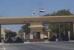 وفاة طفل فلسطيني عمره يوم واحد على أبواب معبر رفح من الجانب المصري