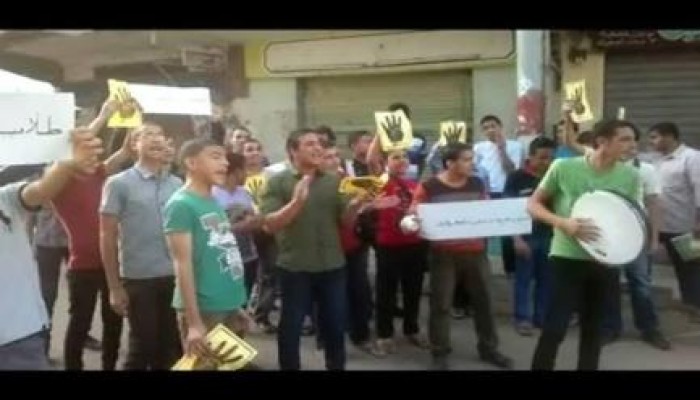 تظاهرات حاشدة بالبحيرة ة ينظمها  طلاب أزهريون ضد الإنقلاب "