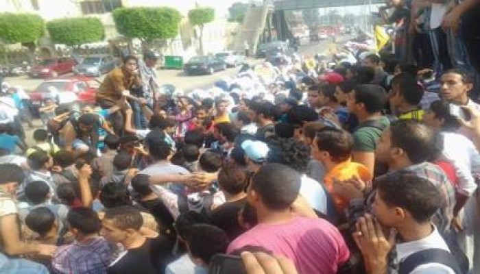 تظاهرات حاشدة أمام مشيخة الأزهر رفضا للانقلاب