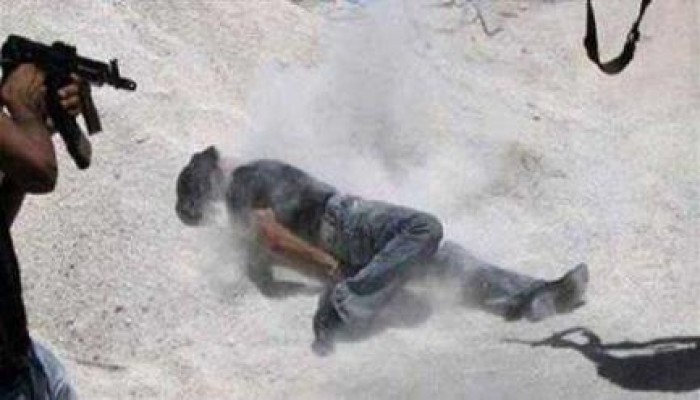 إعدام جندي بالقوات المسلحة بعد إعلانه رفض الإنقلاب