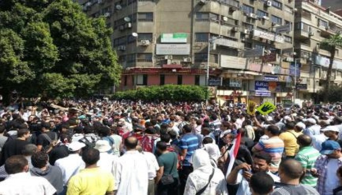 عشرات الآلاف يتظاهرون بشارع أحمد عرابي في المهندسين لرفض الإنقلاب العسكري