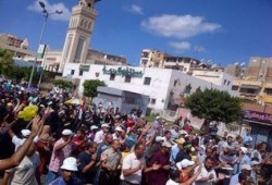 تظاهر حشود هائلة في بورسعيد ضد حكم العسكر