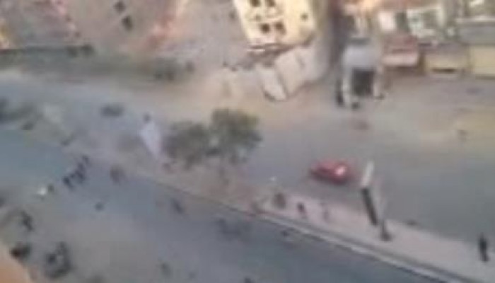 هجوم قوات الانقلاب علي مسيرة الفيوم (فيديو)